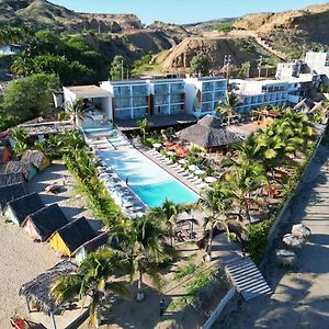 Qema Mancora